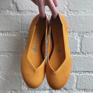 EUC Yellow Round Toe ROTHY’S - 7.5